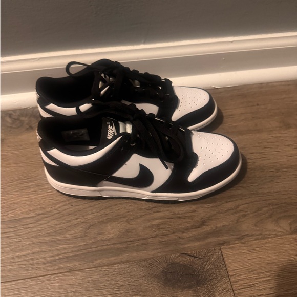 Panda Dunks - Picture 2 of 6